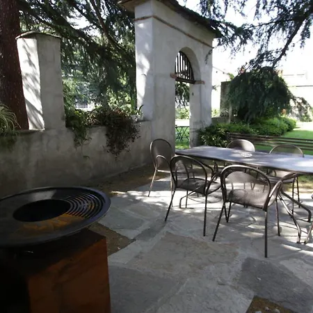 Casa Di Sant'anselmo - La Loggia Aosta
