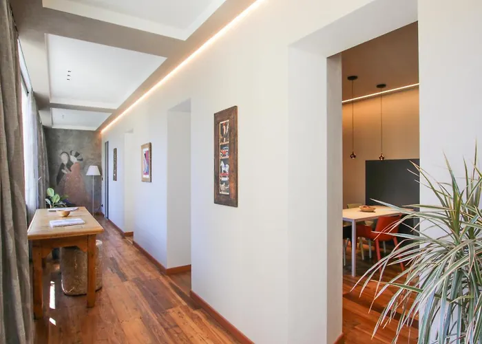 Casa Di Sant'anselmo - La Loggia *